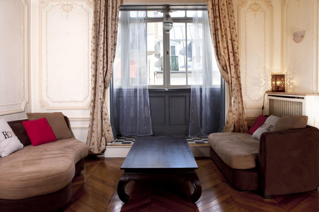 Haussmann Opera Penthouses 130m2 *